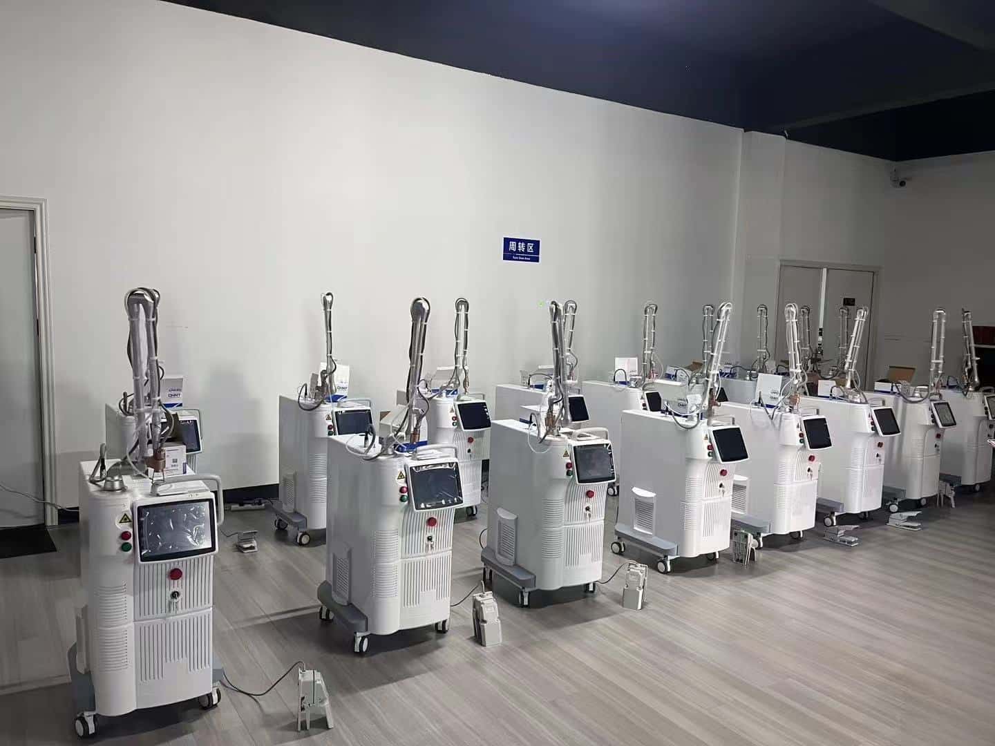CO2 Fractional Laser Machine - Product Display Images